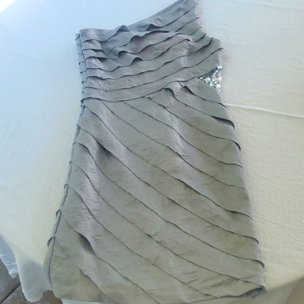 Ladies dress size 10 by London times